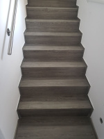  Schodiste z vinylove podlahy BUKOMA CLICK dub Urban